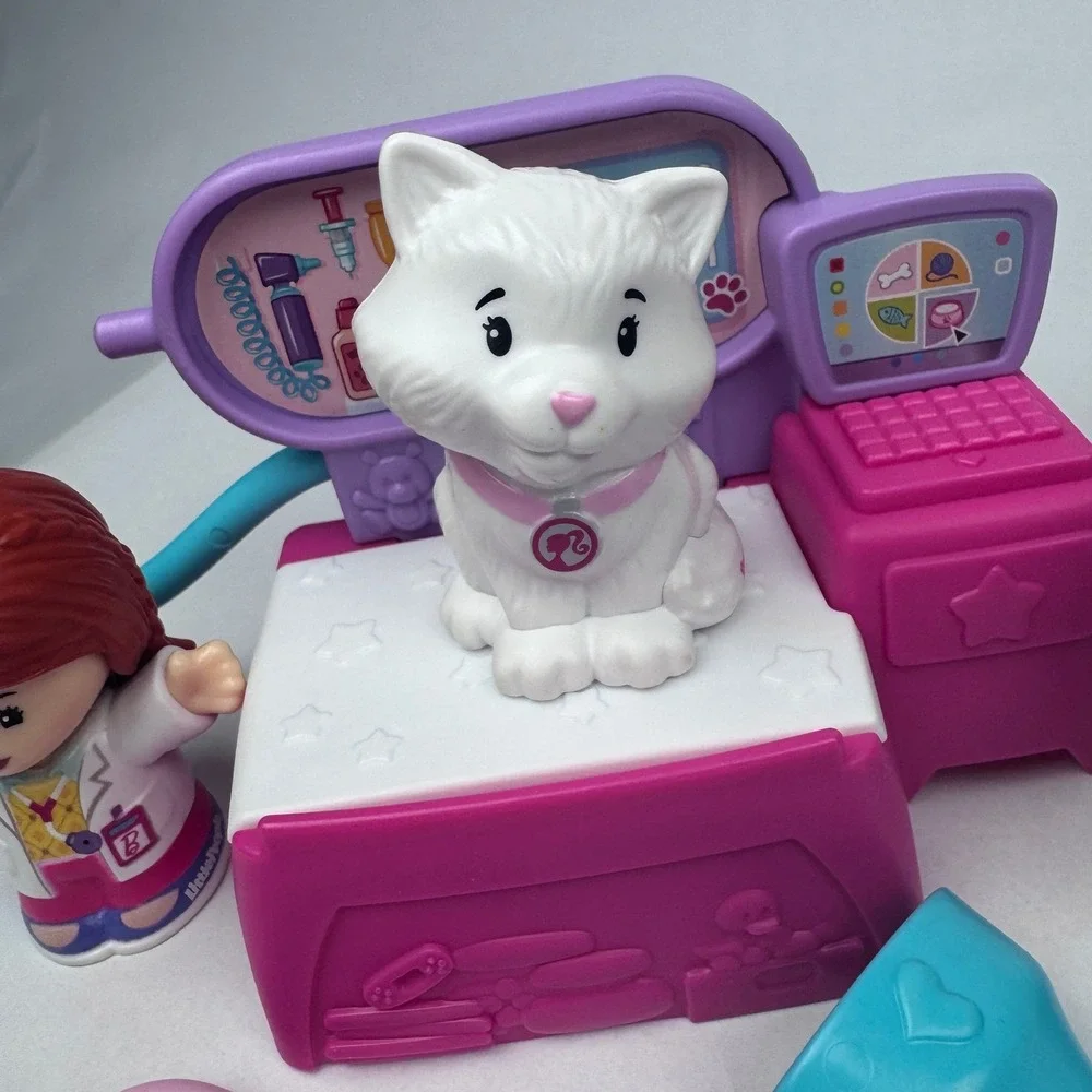 Fisher Price Little People Barbie Figures 8 Lot House Vet Cat